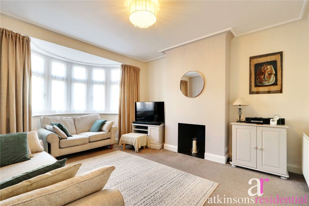 Property photo 2 of 22 Picture No. 10