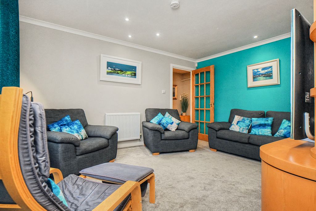 Property photo 3 of 12 Property Image 3