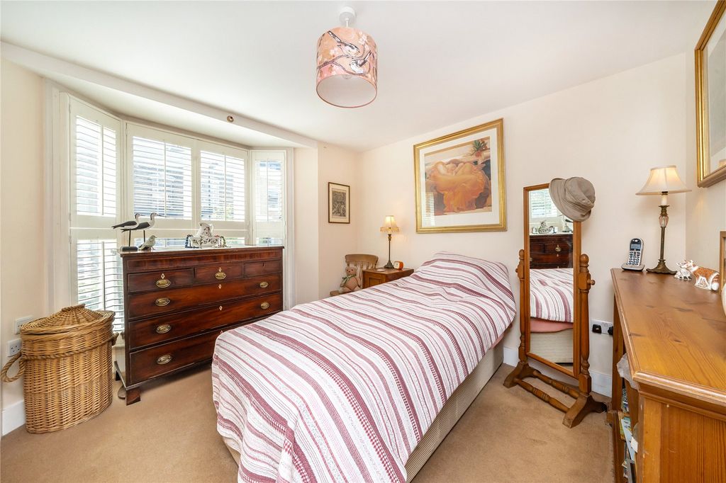 Property photo 3 of 12 Picture No. 01