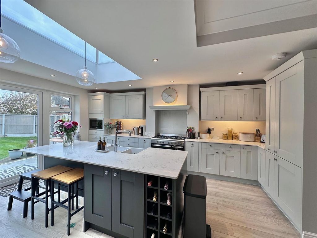 Property photo 2 of 28 Unnamed (12).Jpg