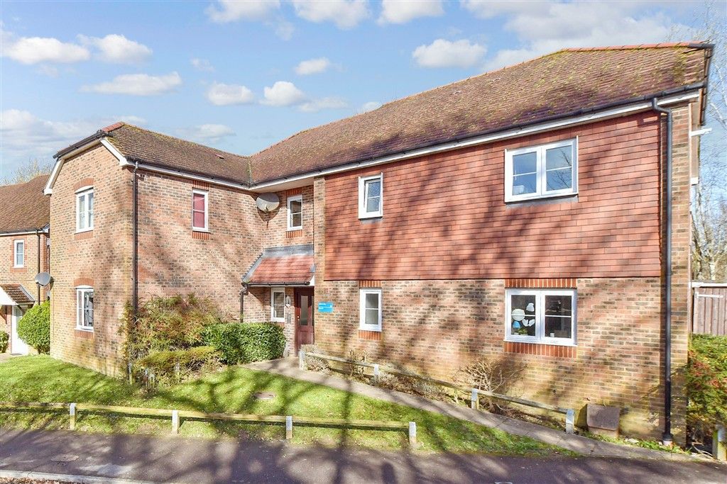 Property photo 1 of 9 External (Web)