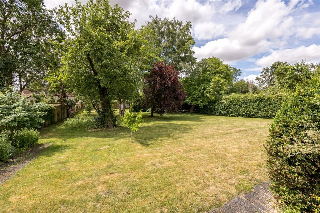 Property photo 2 of 24 Around 3/4 Acre Of Walled Gardens