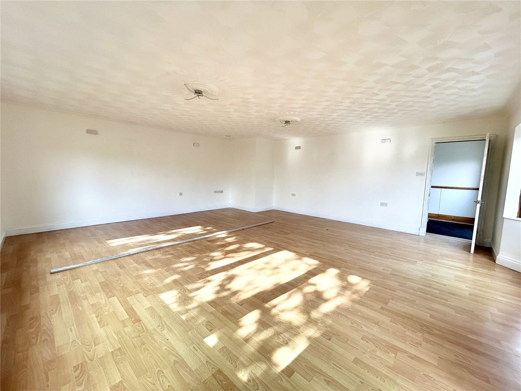 Additional image 8 of 8 bed detached house for saleCastle Hall Drive, Blackbridge, Milford Haven, Pembrokeshire SA73