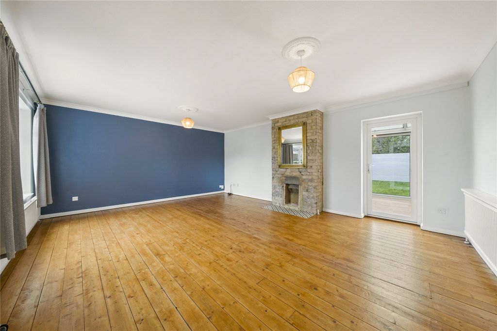 Property photo 3 of 15 Picture No. 06