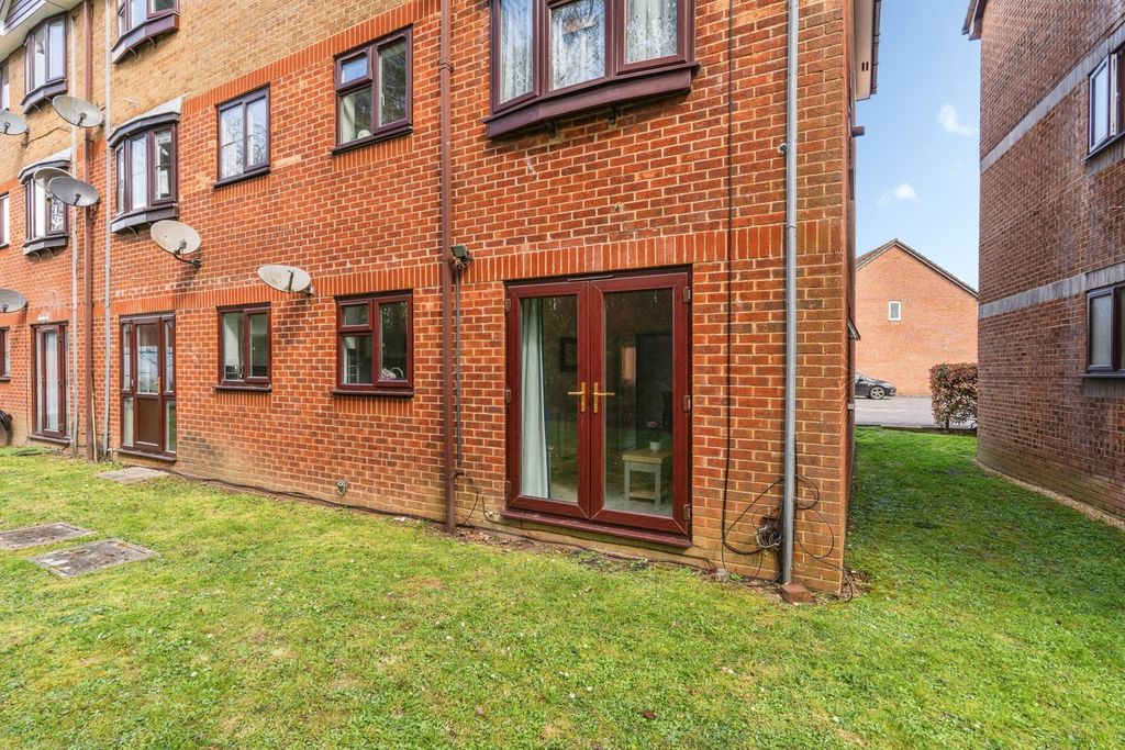 Property photo 3 of 22 Pbox-Img.Jpg