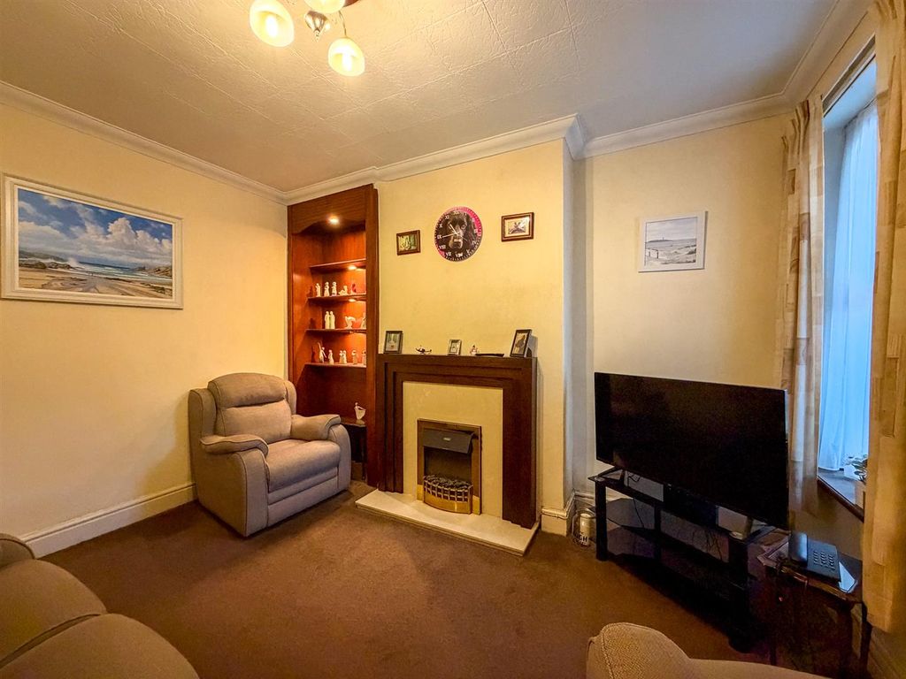 Property photo 3 of 16 20 Hildesley Road, Douglas (13).Jpg