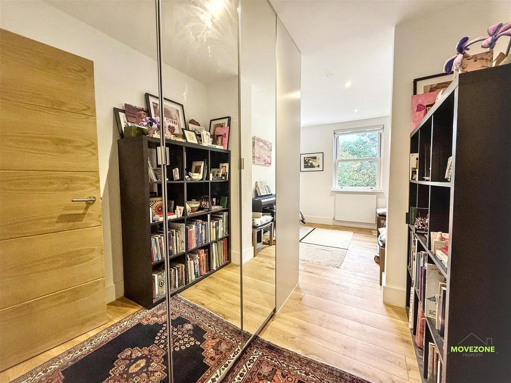 Property photo 3 of 25 Img_1014.Jpg