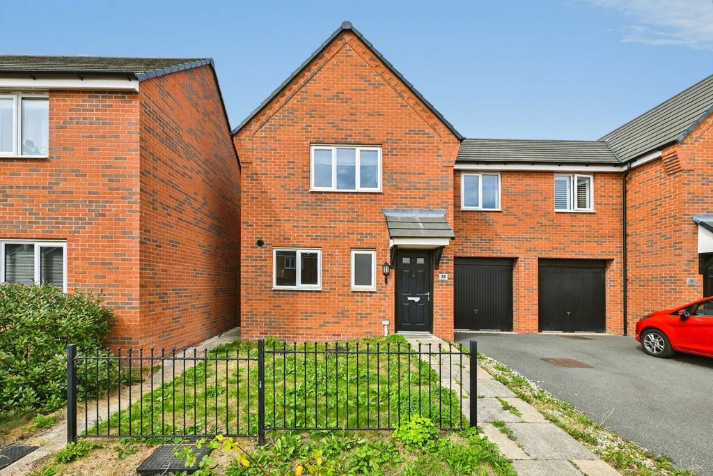 Property photo 1 of 16 Pbox-Img.Jpg