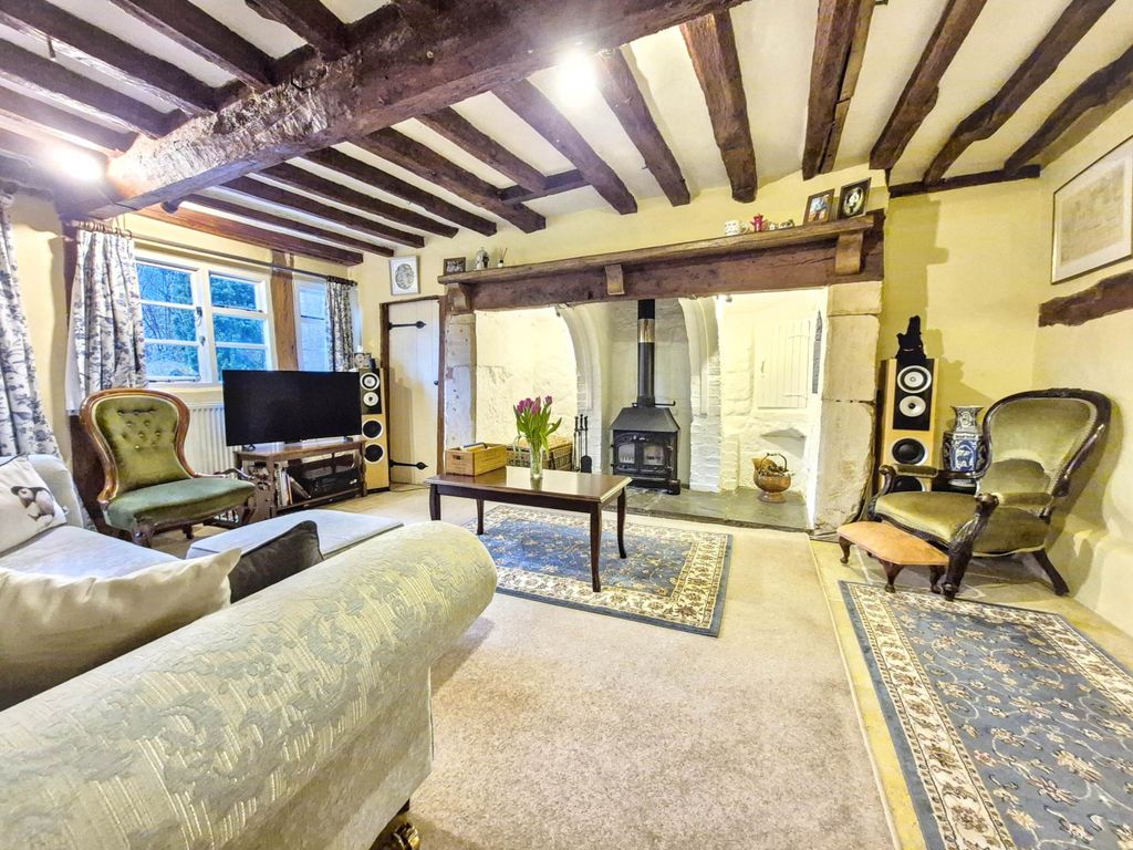 Property photo 3 of 24