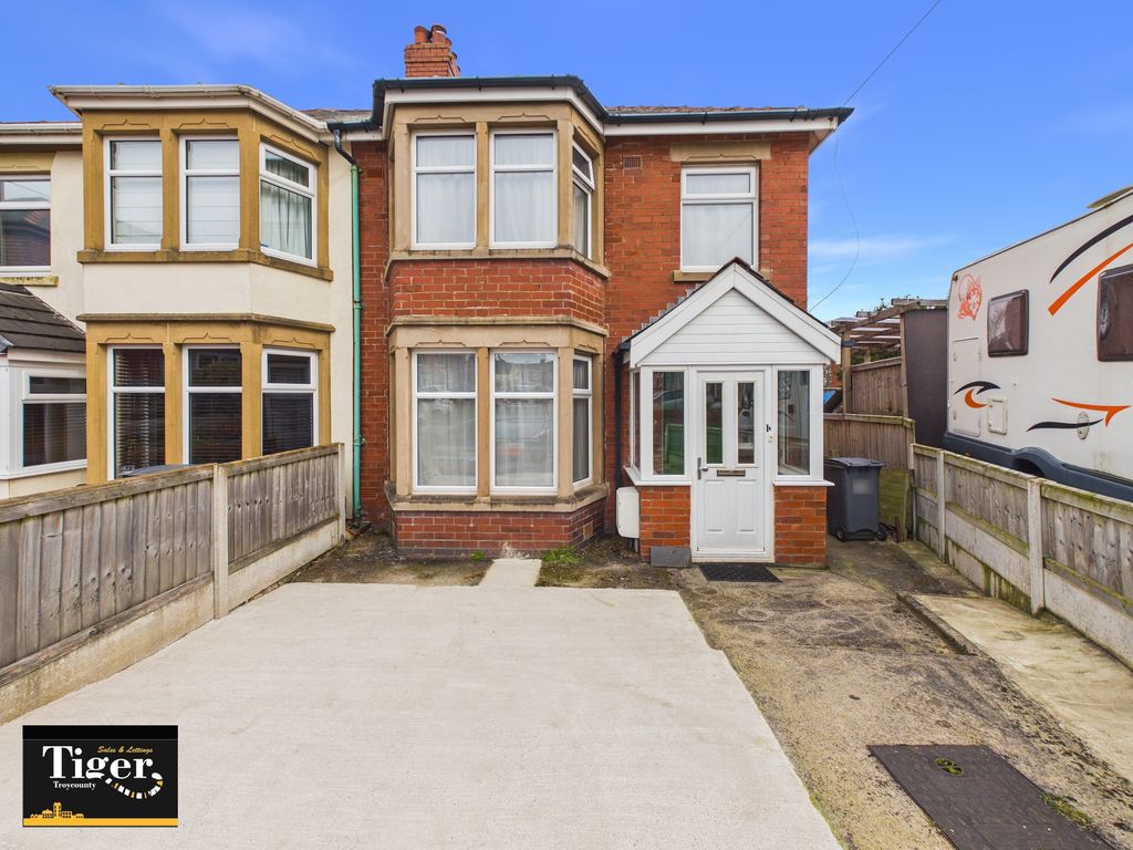 Property photo 1 of 15 Cam03440G0-Pr0567-Still015