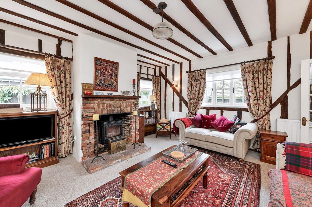 Property photo 3 of 18