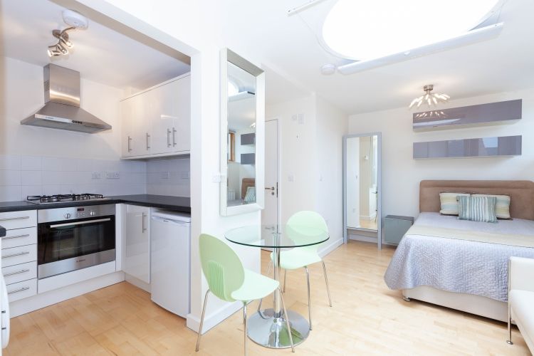 Property photo 1 of 4 201586