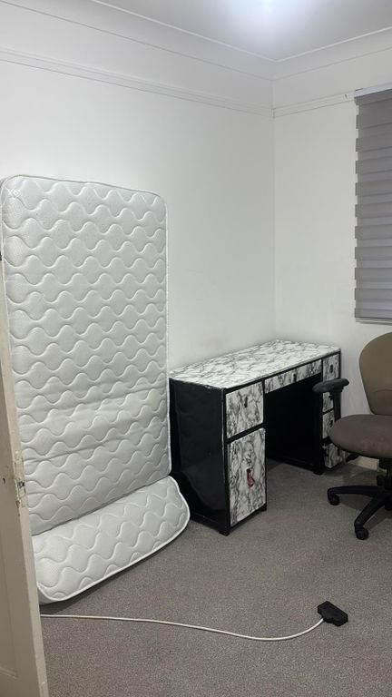 Property photo 2 of 3