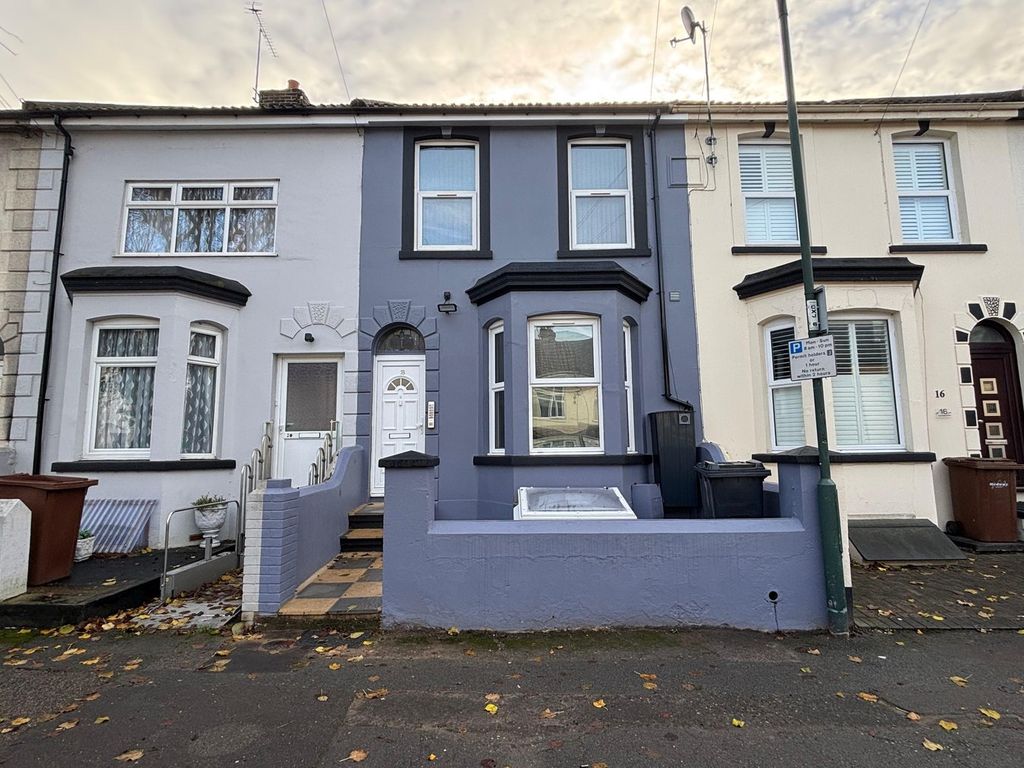 Property photo 1 of 6