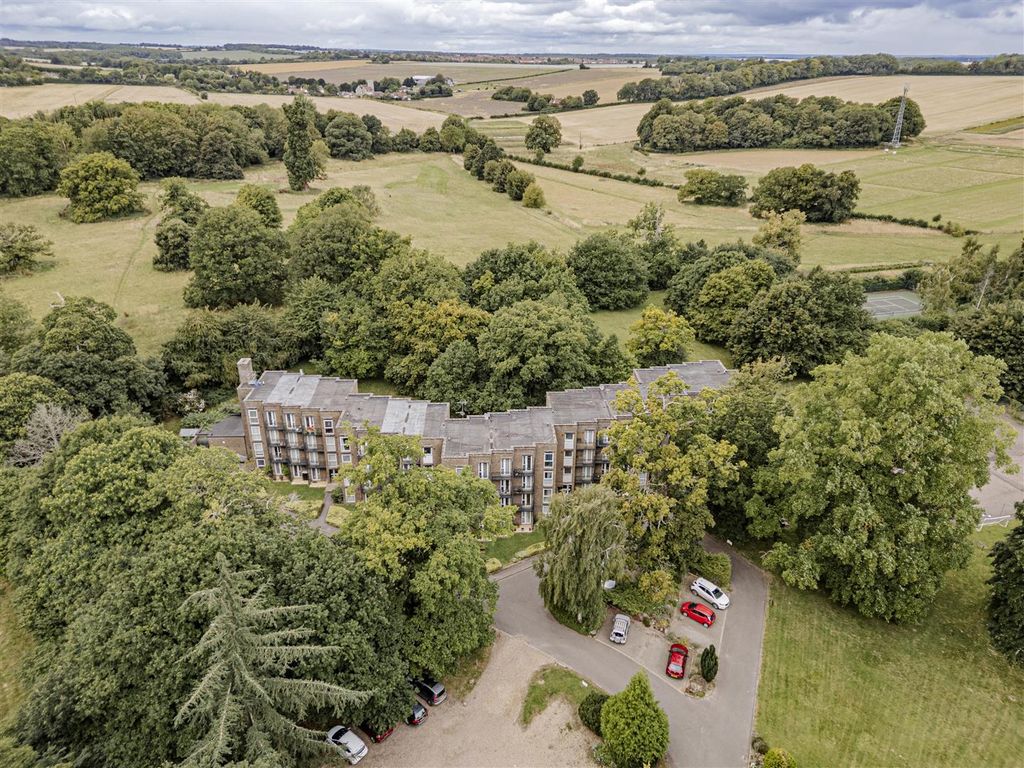 Property photo 1 of 20 L J Imaging-1.Jpg