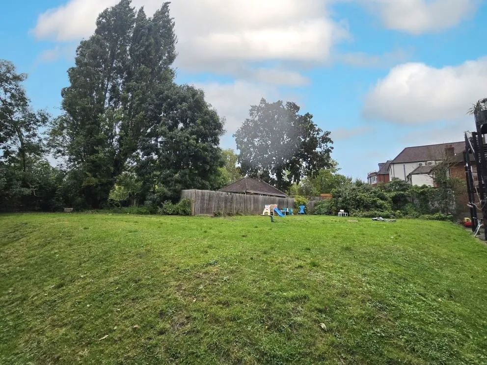 Property photo 3 of 9