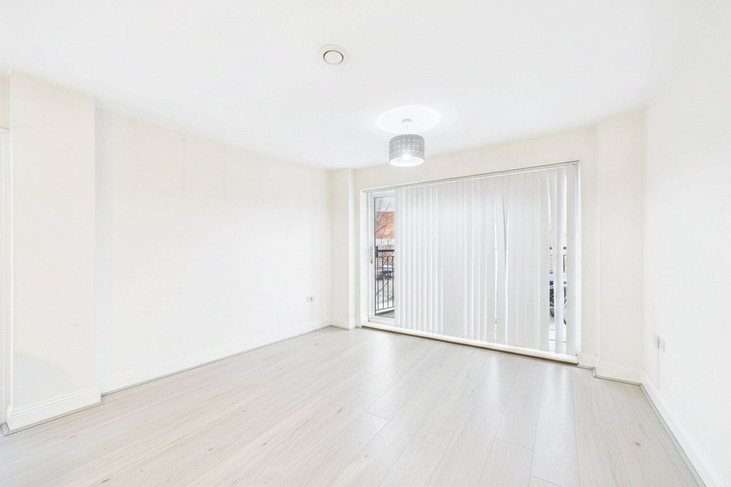 Property photo 3 of 9 Picture No. 03