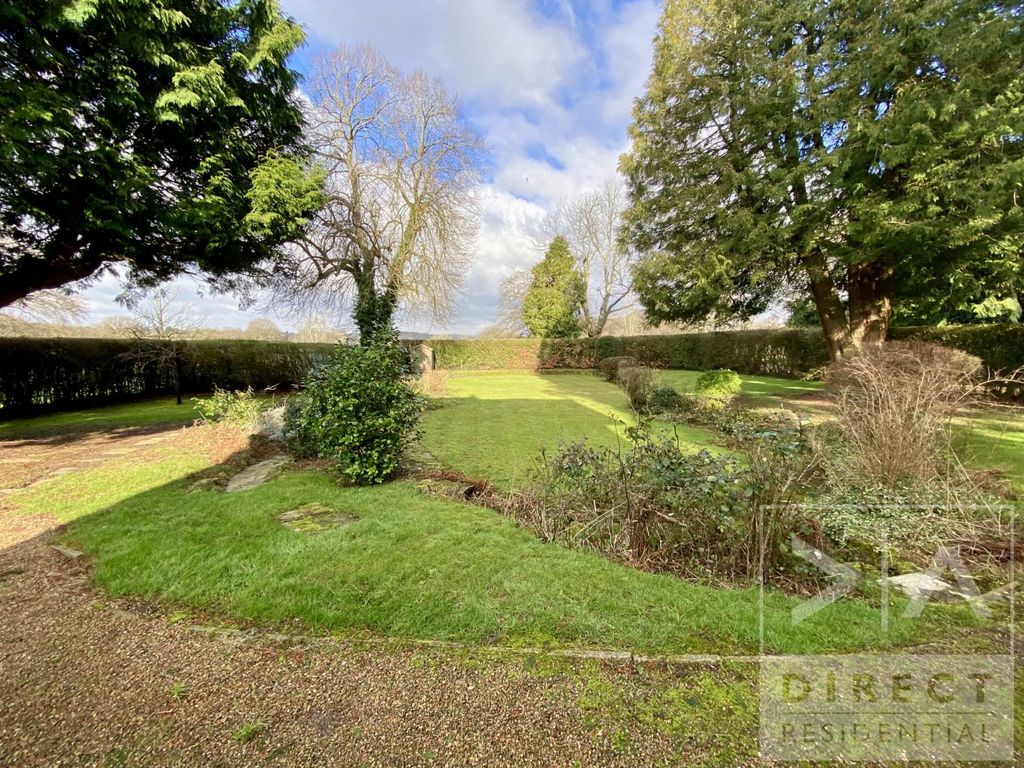 Property photo 3 of 20