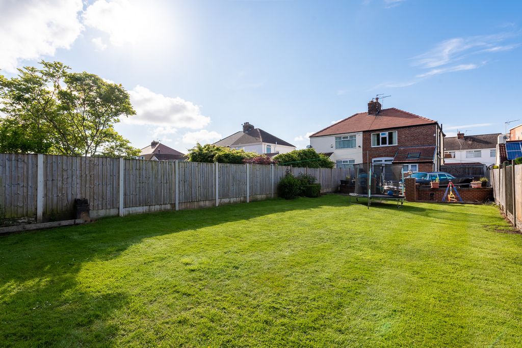 Property photo 2 of 15