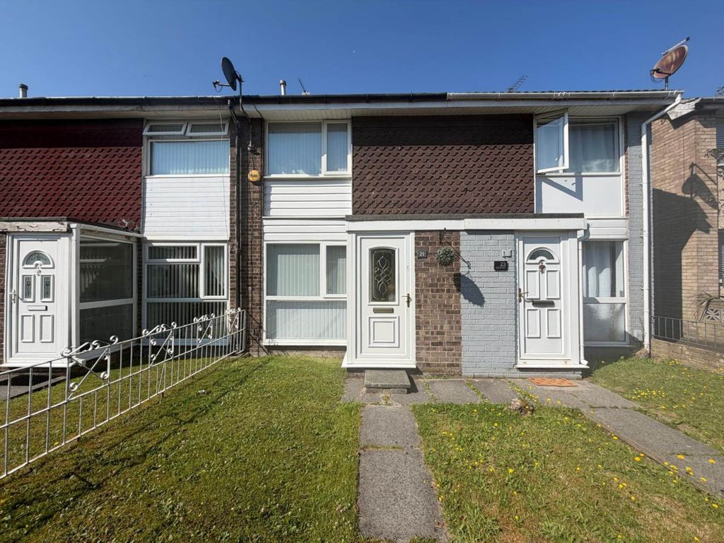 Property photo 1 of 11