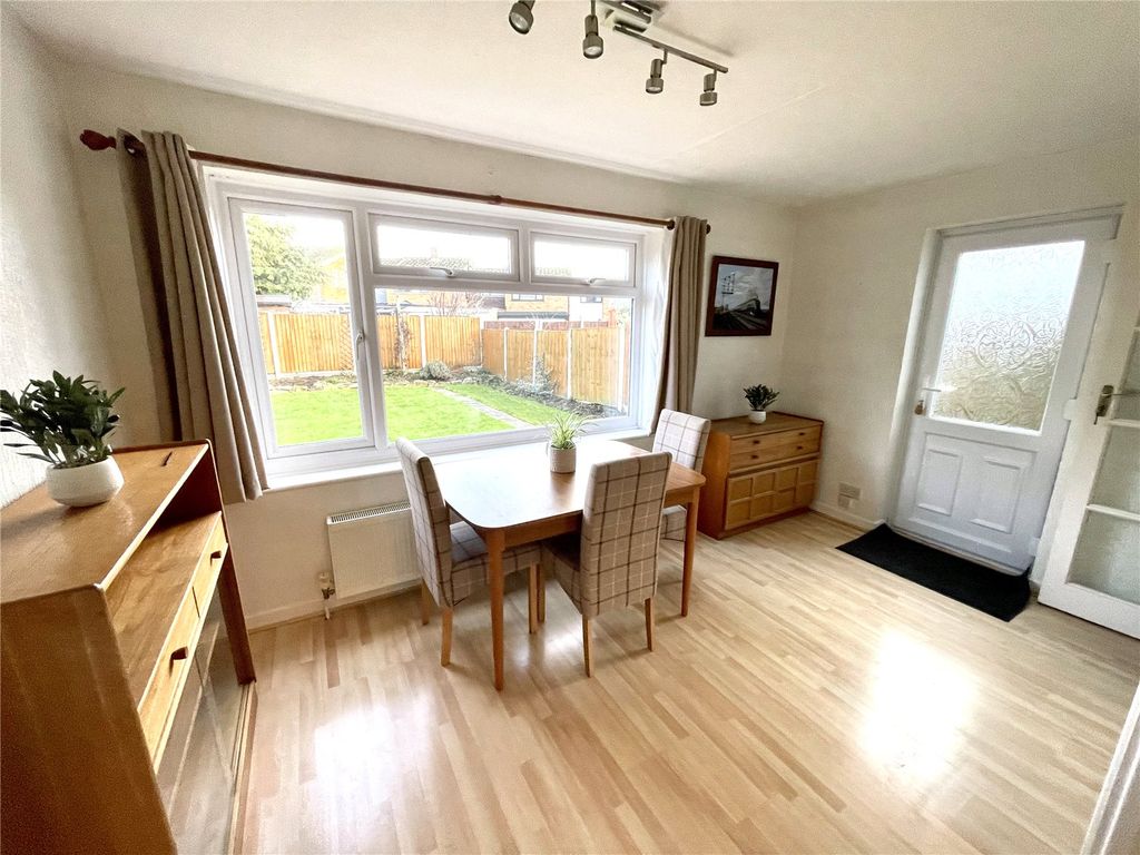 Property photo 3 of 24 Picture No. 14