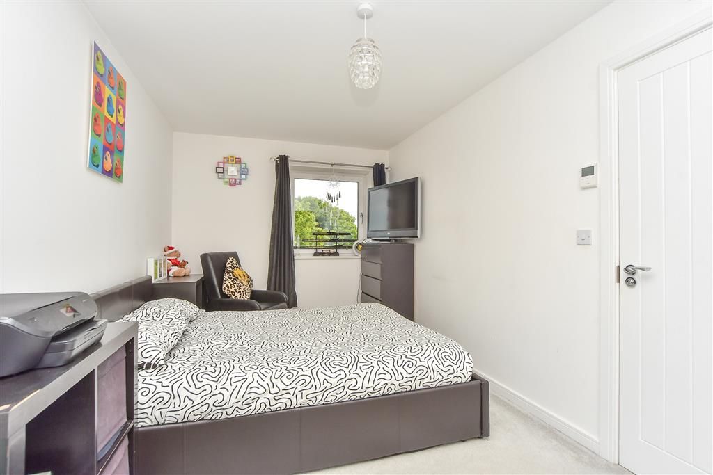 Property photo 1 of 8 Bedroom 1