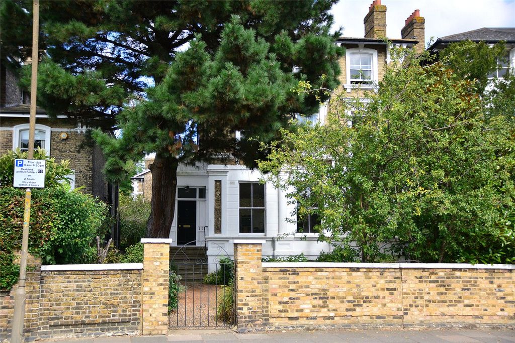 Property photo 2 of 10 Picture No. 28