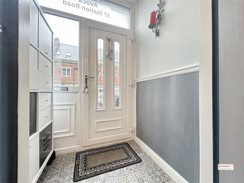 Property photo 3 of 29 Picture No. 25