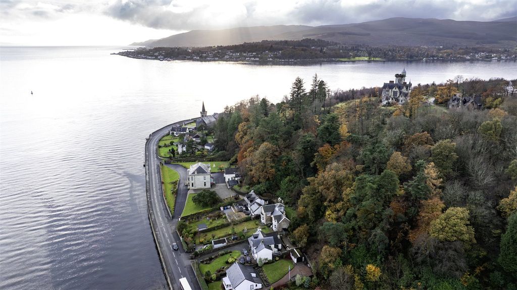 Property photo 2 of 22 Picture No. 24