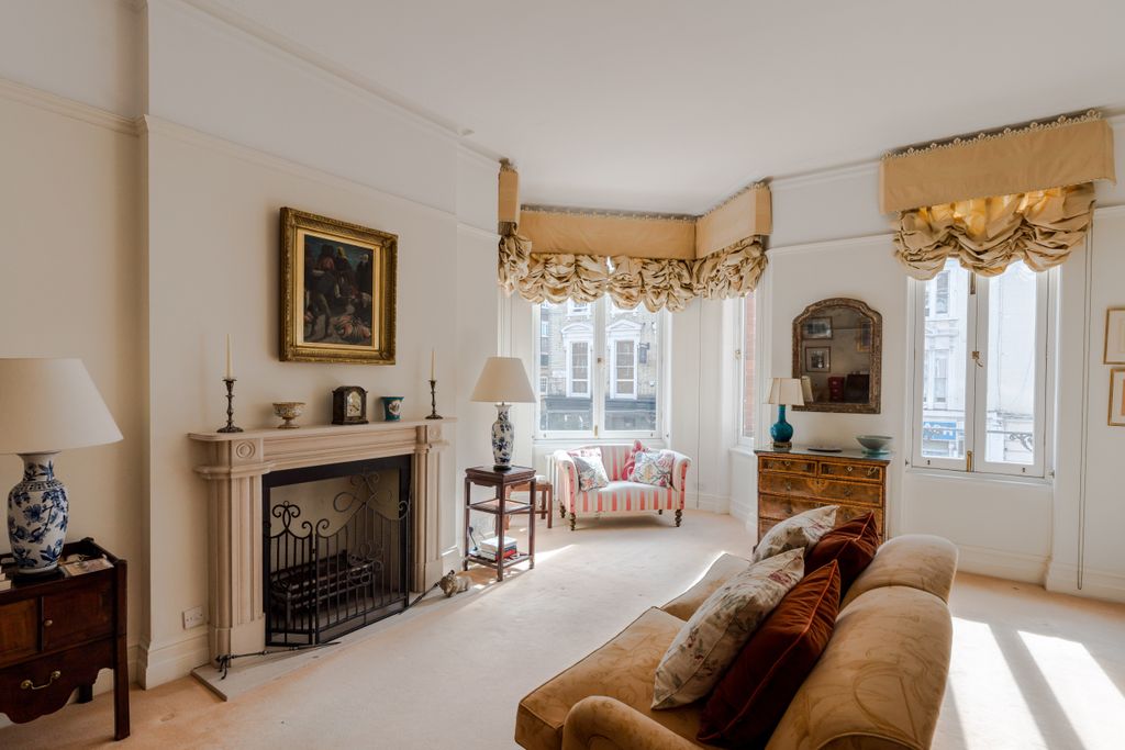 Property photo 1 of 13 Reception Room
