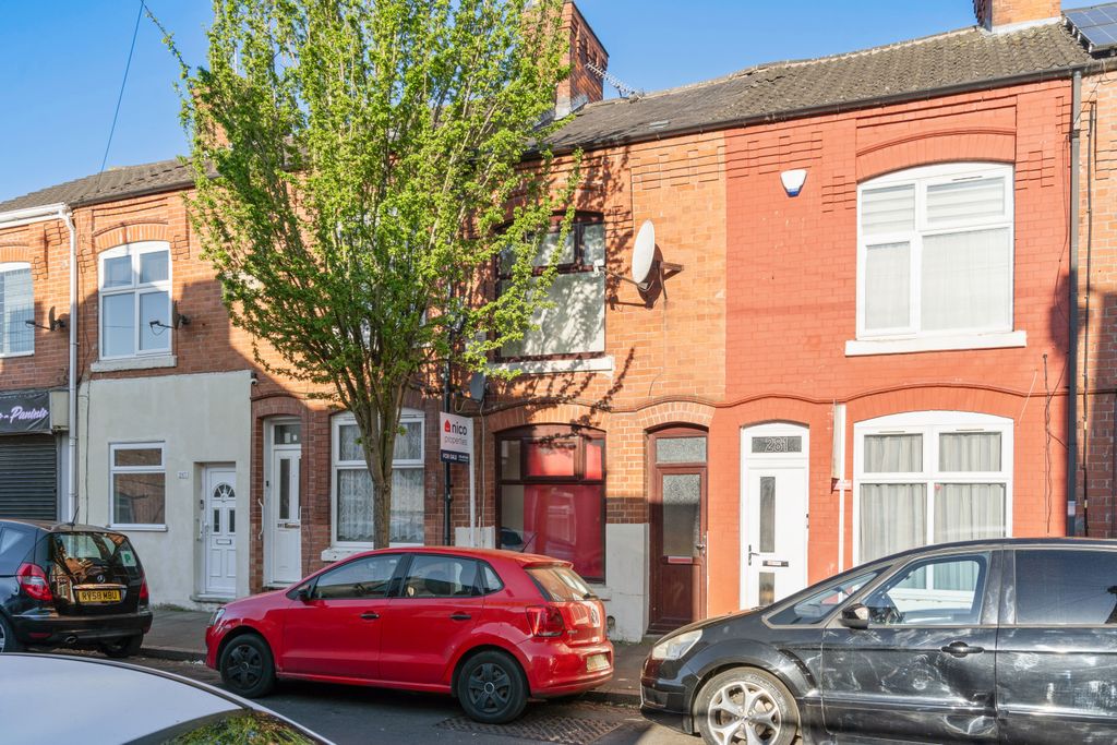 Property photo 1 of 7