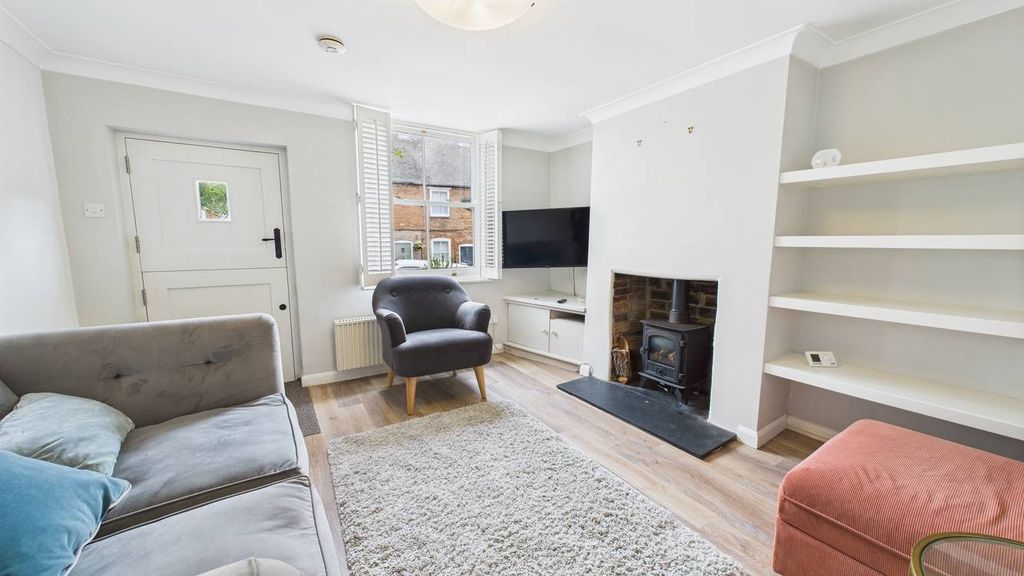 Property photo 2 of 9 2478603