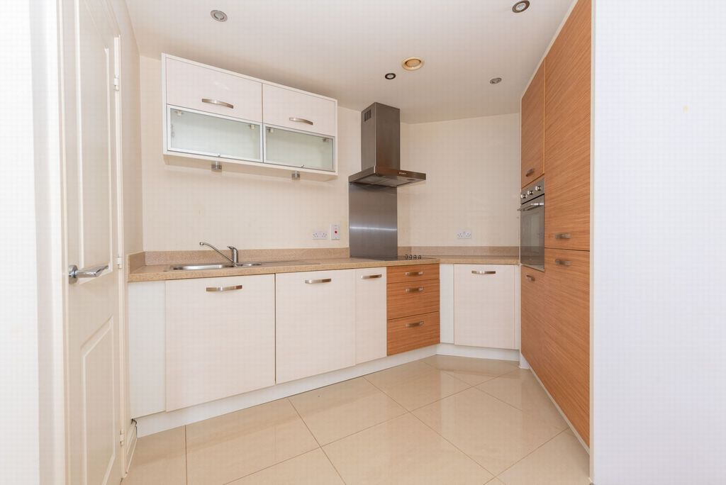 Property photo 3 of 10 Photo 2