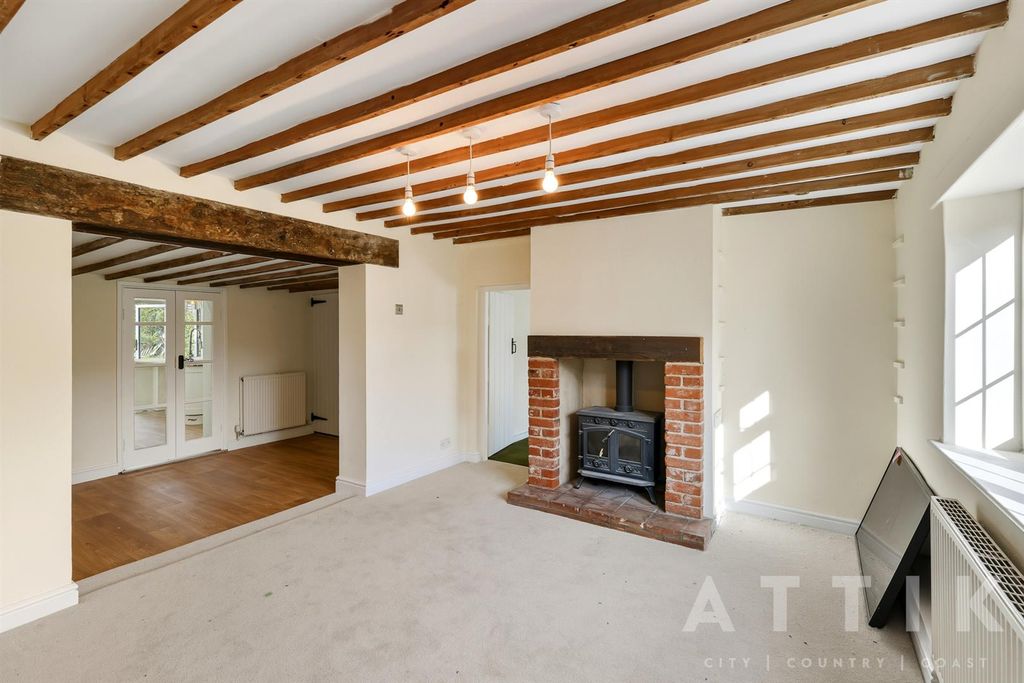 Property photo 3 of 35 Ar707498.Jpg