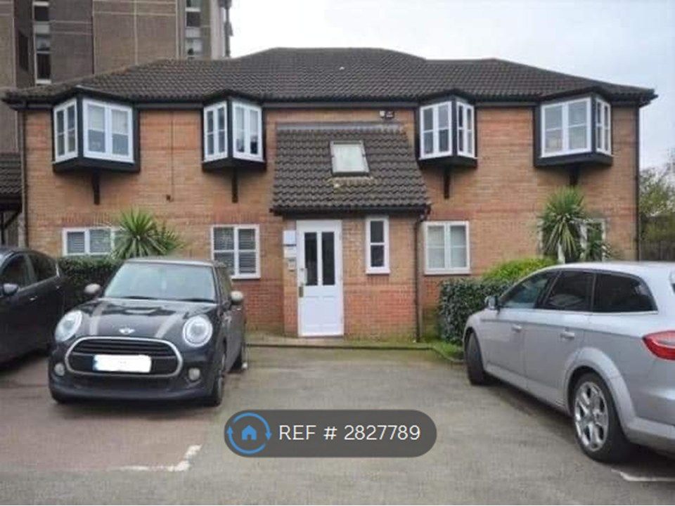 Property photo 1 of 8