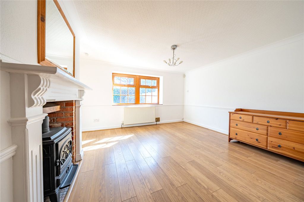 Property photo 3 of 35 Picture No. 29