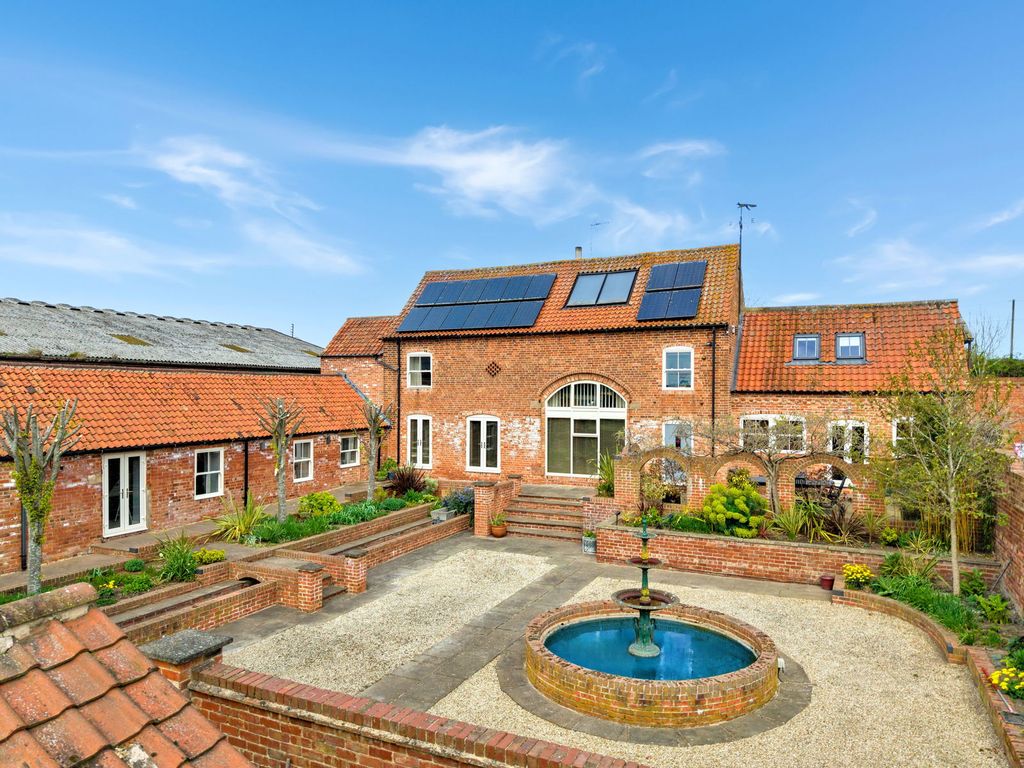 Property photo 1 of 66