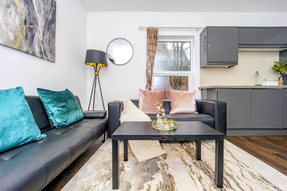 Property photo 2 of 6