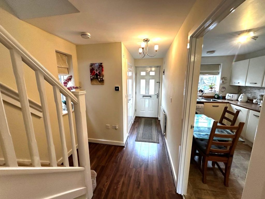 Property photo 3 of 24 Beddows Hallway 2.Jpeg