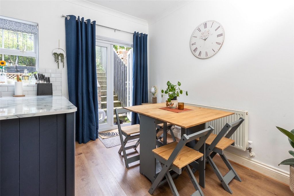 Property photo 3 of 38 Photos