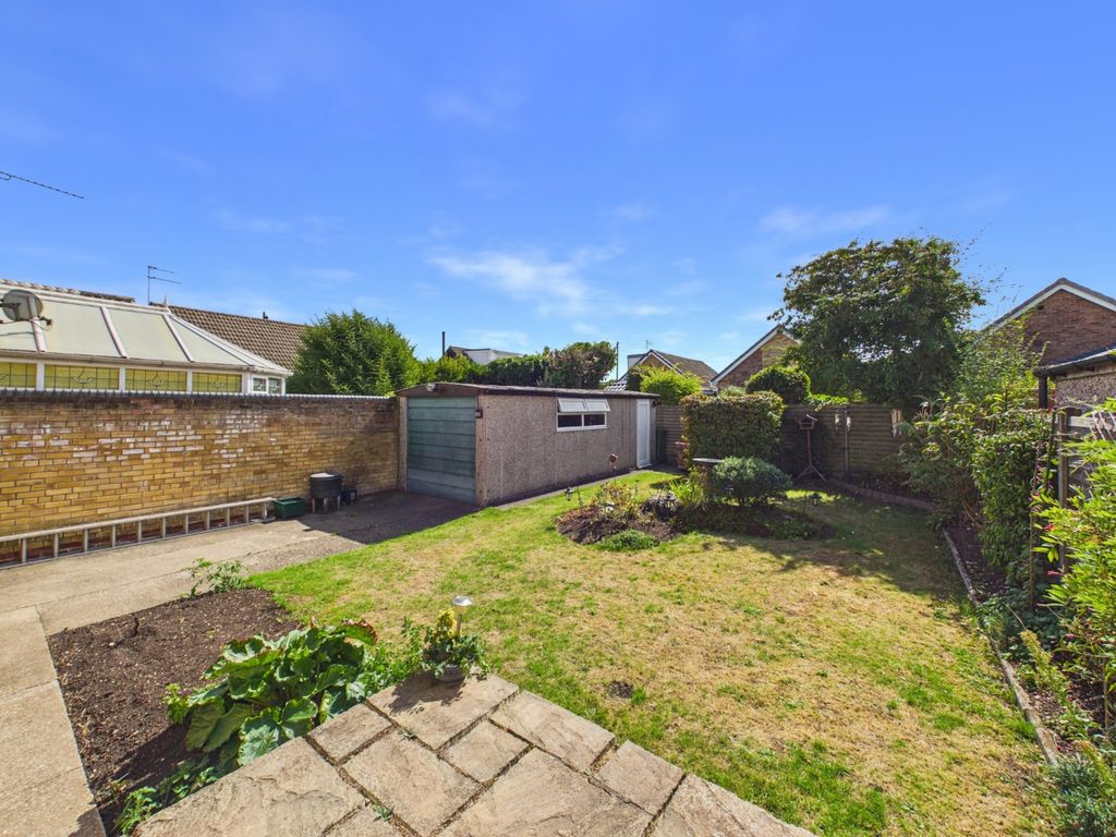 Property photo 2 of 20 5357693