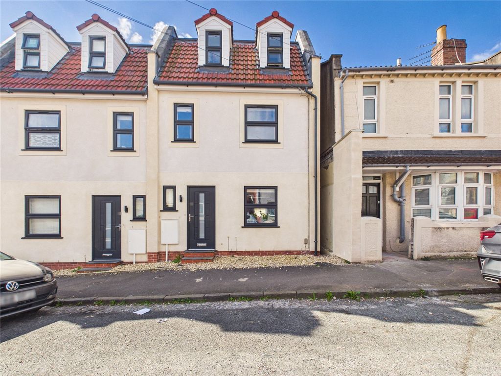 Property photo 1 of 17 Picture No. 22