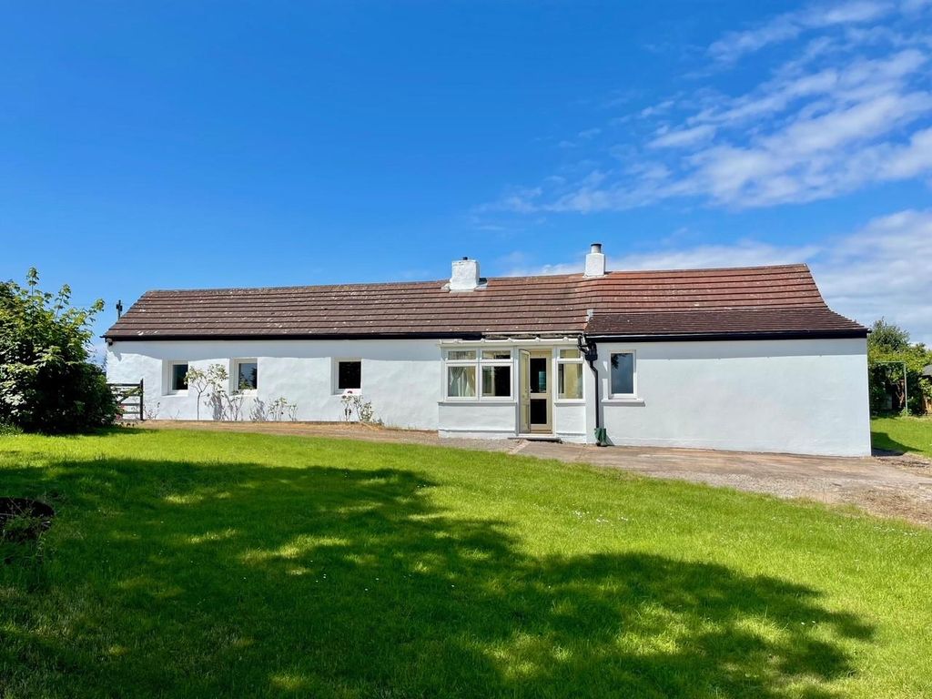 Property photo 1 of 33