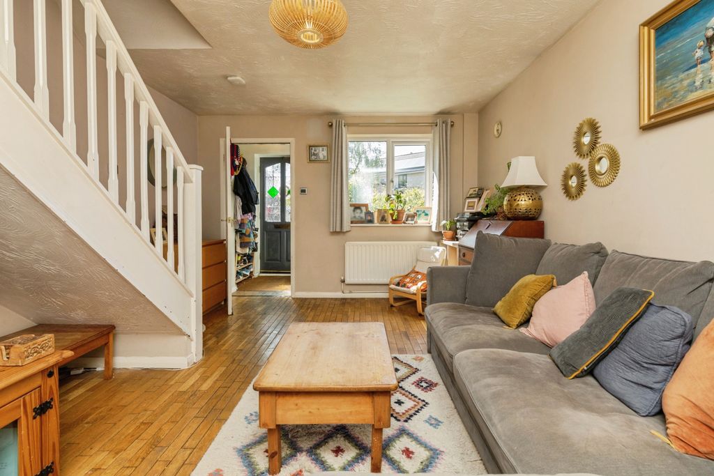 Property photo 2 of 14 Living Room