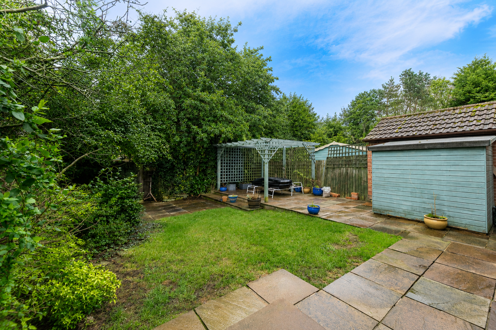 Property photo 3 of 21 Rear Garden 10