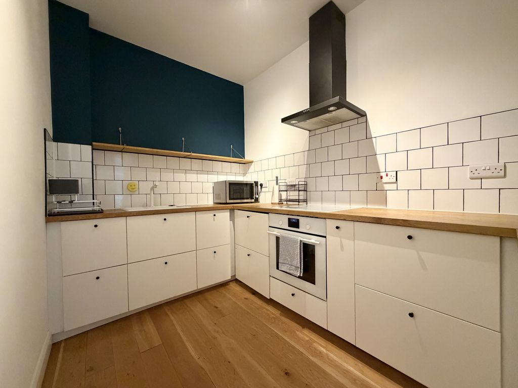 Property photo 2 of 9 Img_0241