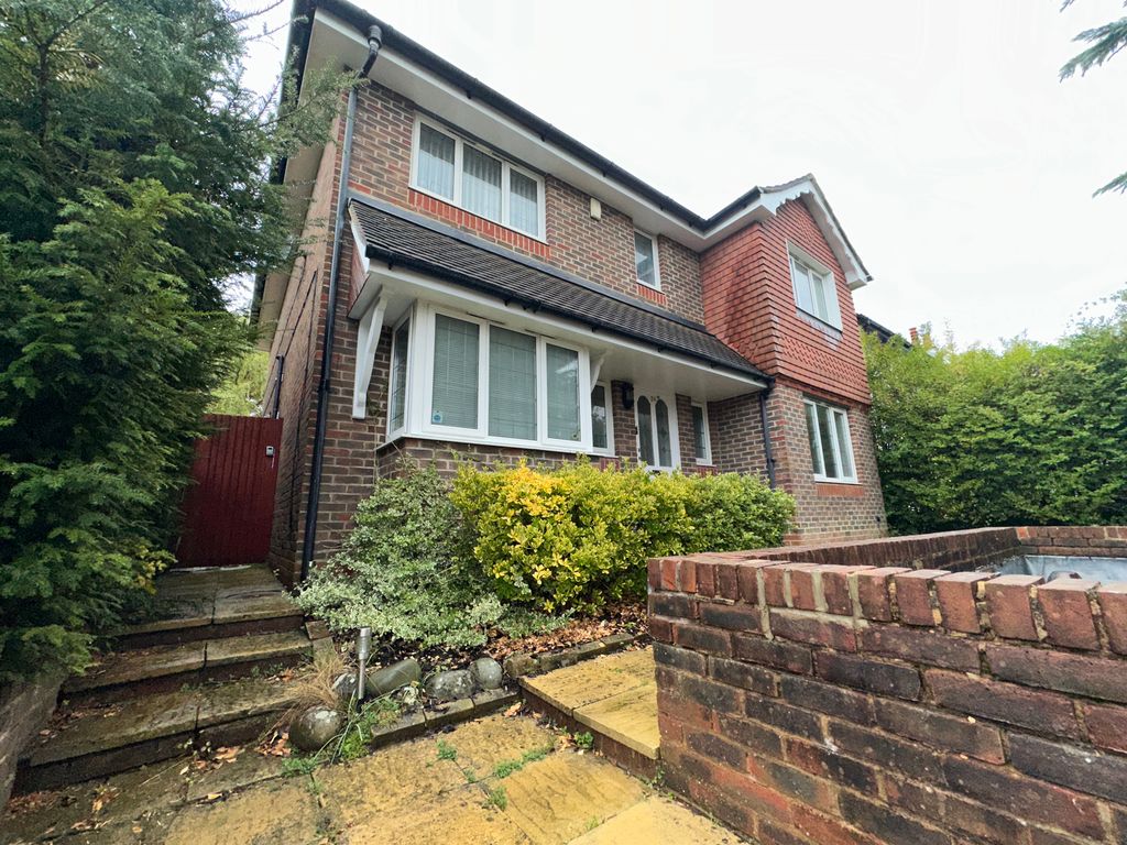 Property photo 3 of 20