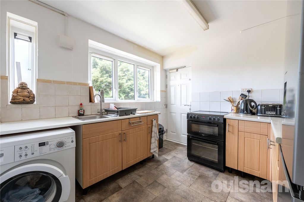 Property photo 3 of 7 Picture No. 08