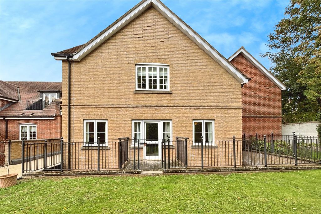Property photo 1 of 12 Picture No. 10