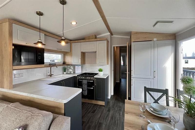 Property photo 3 of 8 007923 2 20260330 23.Jpeg